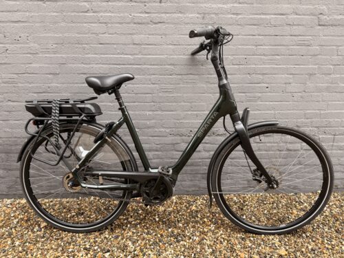 gelissen 2wielers, shimano service center, stein, giant, trek, batavus, sparta, ktm, speciaalzaak, racefietsen, mountainbike, stadsfietsen, kinderfietsen, electrische fietsen, gravelbike, 2 de hands, fietsonderdelen, Leas