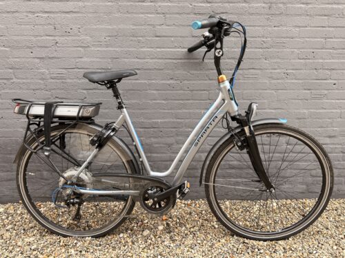 gelissen 2wielers, shimano service center, stein, giant, trek, batavus, sparta, ktm, speciaalzaak, racefietsen, mountainbike, stadsfietsen, kinderfietsen, electrische fietsen, gravelbike, 2 de hands, fietsonderdelen, Leas